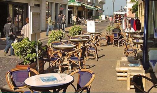 Hotel Le Neptune Soulac-sur-Mer Kültér fotó